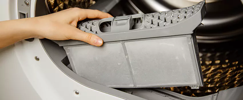 Signs Of A Clogged Dryer Lint Trap in Mechanicsville, Virginia